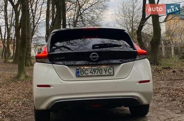 Хэтчбек Nissan Leaf 2024 в Перемышлянах