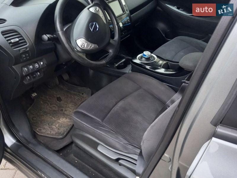 Хетчбек Nissan Leaf 2017 в Сокалі