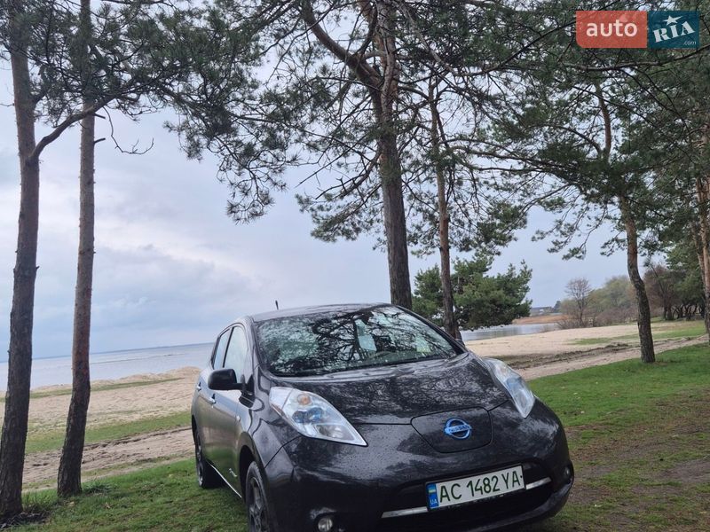 Nissan Leaf 2012