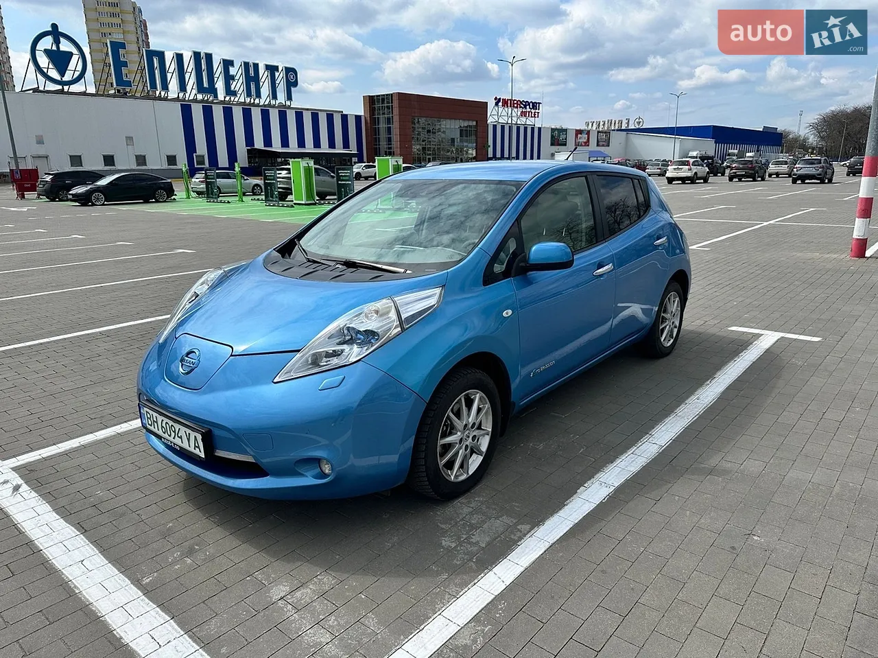 2013 Nissan Leaf - мініатюра 13