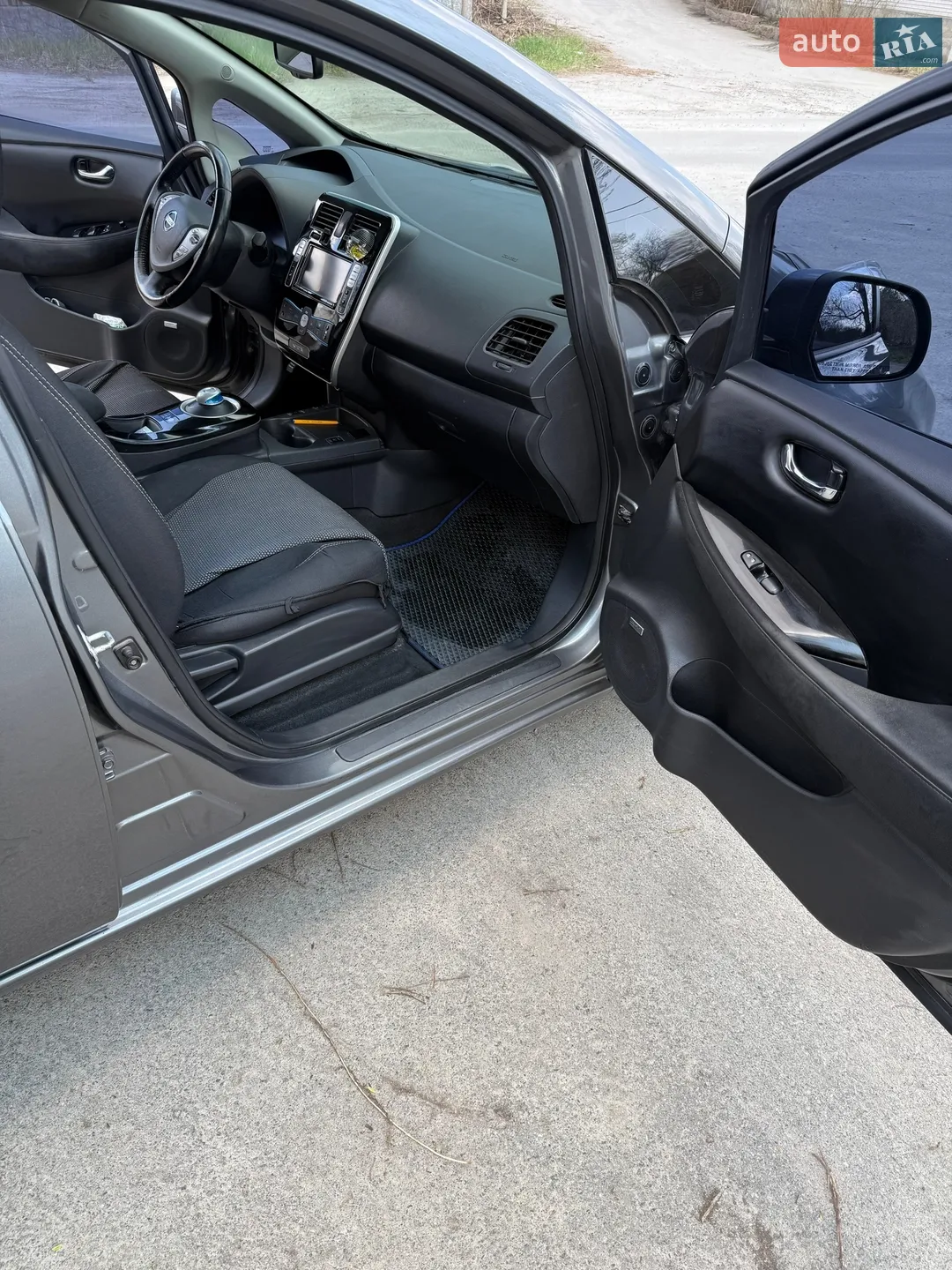 2016 Nissan Leaf - мініатюра 11