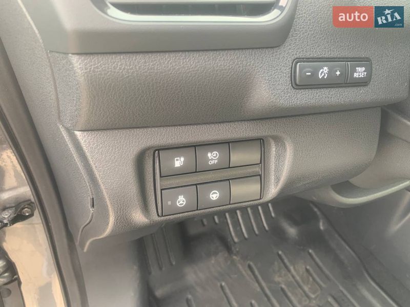 Хетчбек Nissan Leaf 2019 в Бродах фото 27 Хетчбек Nissan Leaf 2019 в Бродах