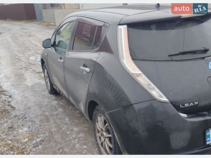 Хэтчбек Nissan Leaf 2013 в Днепре фото 4 Хэтчбек Nissan Leaf 2013 в Днепре