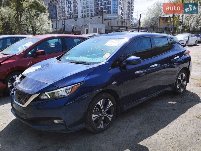Хэтчбек Nissan Leaf 2020 в Киеве фото 2 Хэтчбек Nissan Leaf 2020 в Киеве