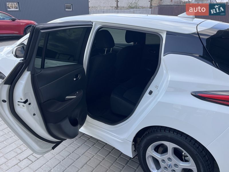 Хетчбек Nissan Leaf 2023 в Білій Церкві