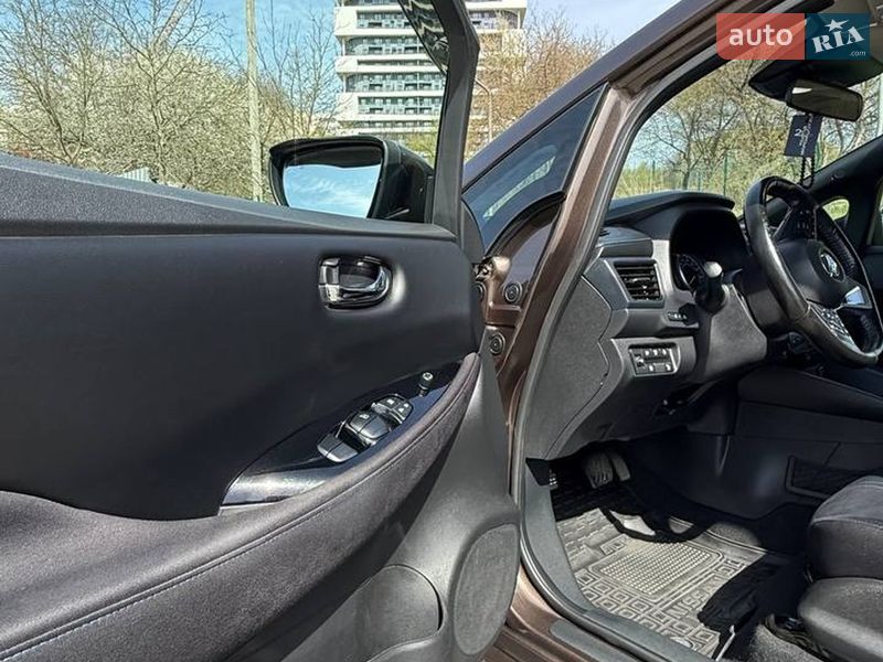 Хэтчбек Nissan Leaf 2020 в Львове фото 45 Хэтчбек Nissan Leaf 2020 в Львове