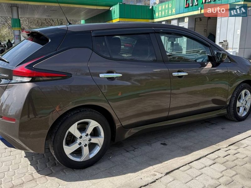 Хэтчбек Nissan Leaf 2020 в Львове фото 13 Хэтчбек Nissan Leaf 2020 в Львове