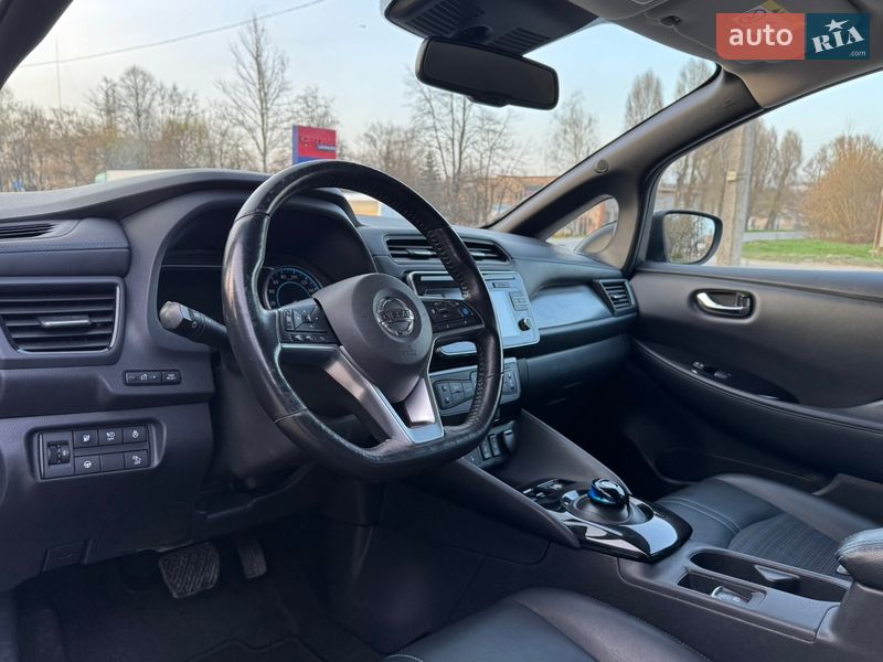 Хетчбек Nissan Leaf 2018 в Тернополі фото 14 Хетчбек Nissan Leaf 2018 в Тернополі
