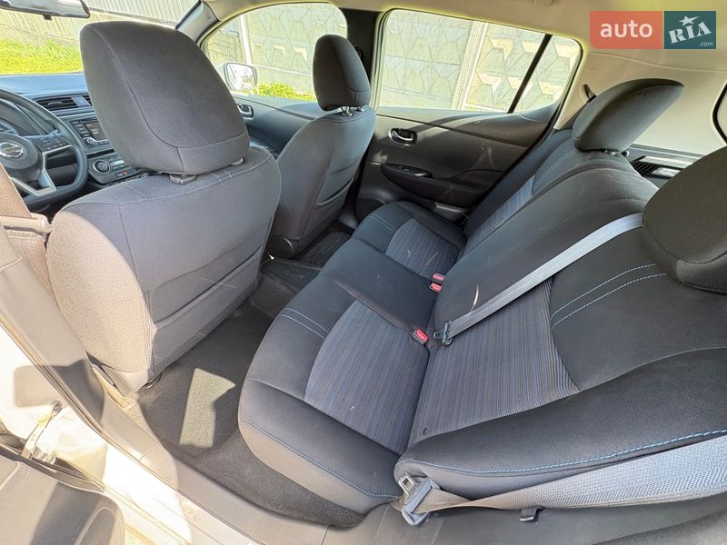 Хэтчбек Nissan Leaf 2018 в Киеве фото 7 Хэтчбек Nissan Leaf 2018 в Киеве
