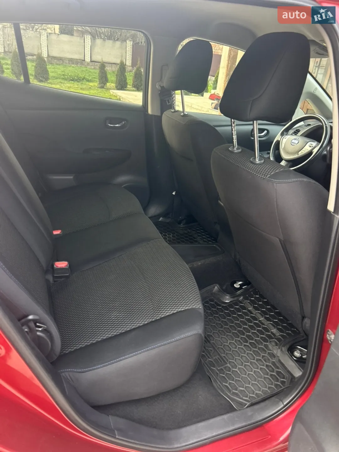 2015 Nissan Leaf - мініатюра 10