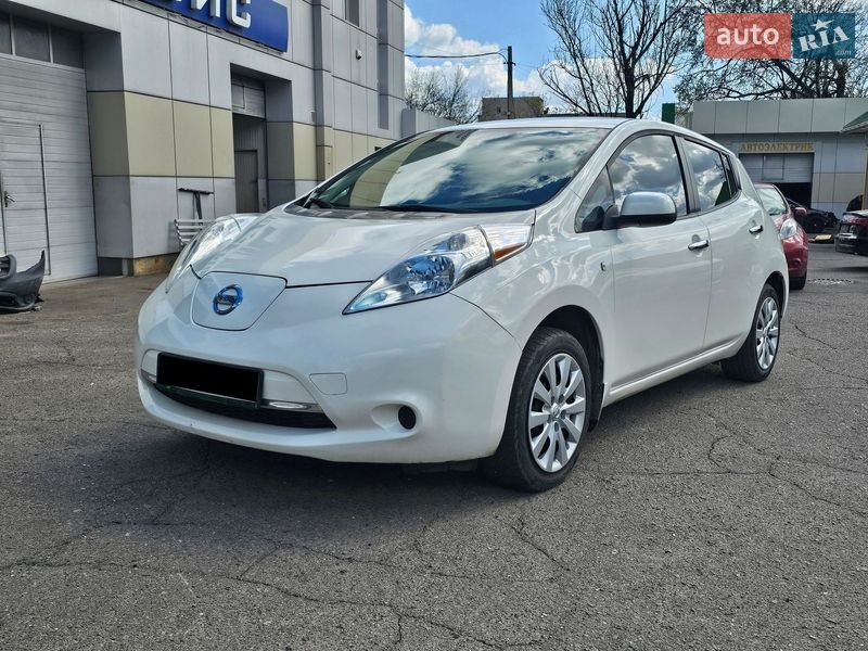 Nissan Leaf 2016