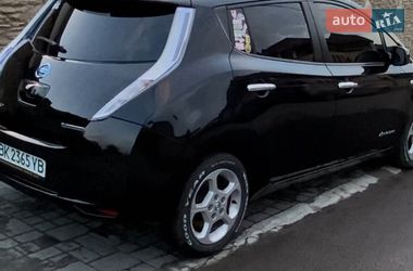 Хетчбек Nissan Leaf 2011 в Рівному