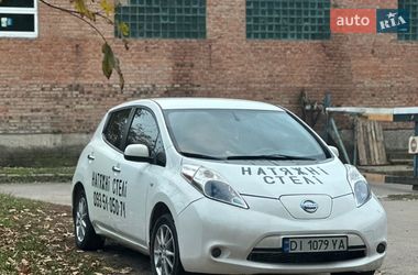 Хэтчбек Nissan Leaf 2014 в Виннице