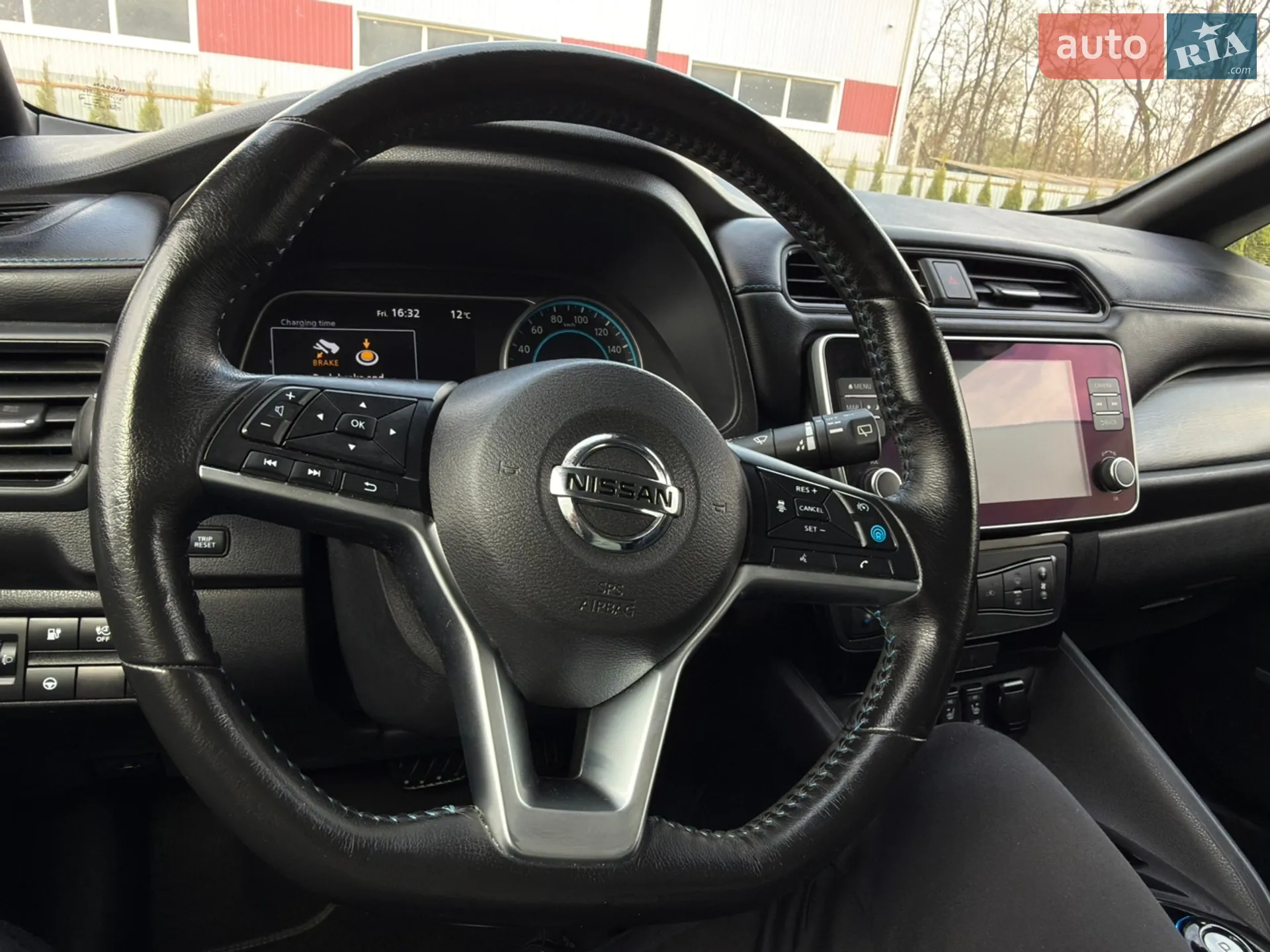 2020 Nissan Leaf - мініатюра 28