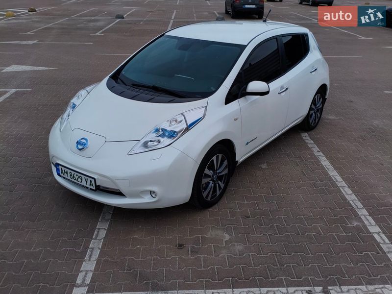 Nissan Leaf 2014