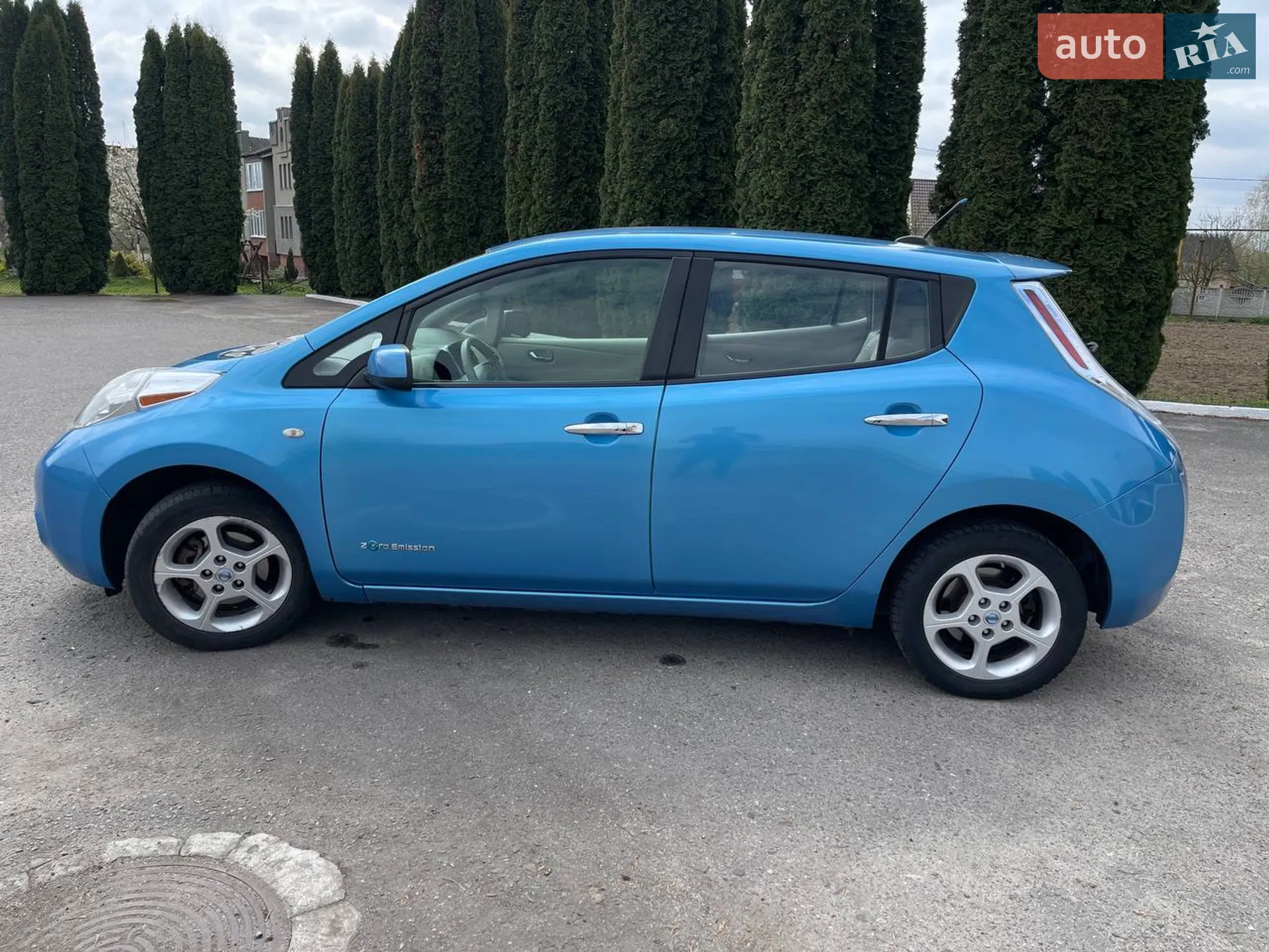 2011 Nissan Leaf - мініатюра 2