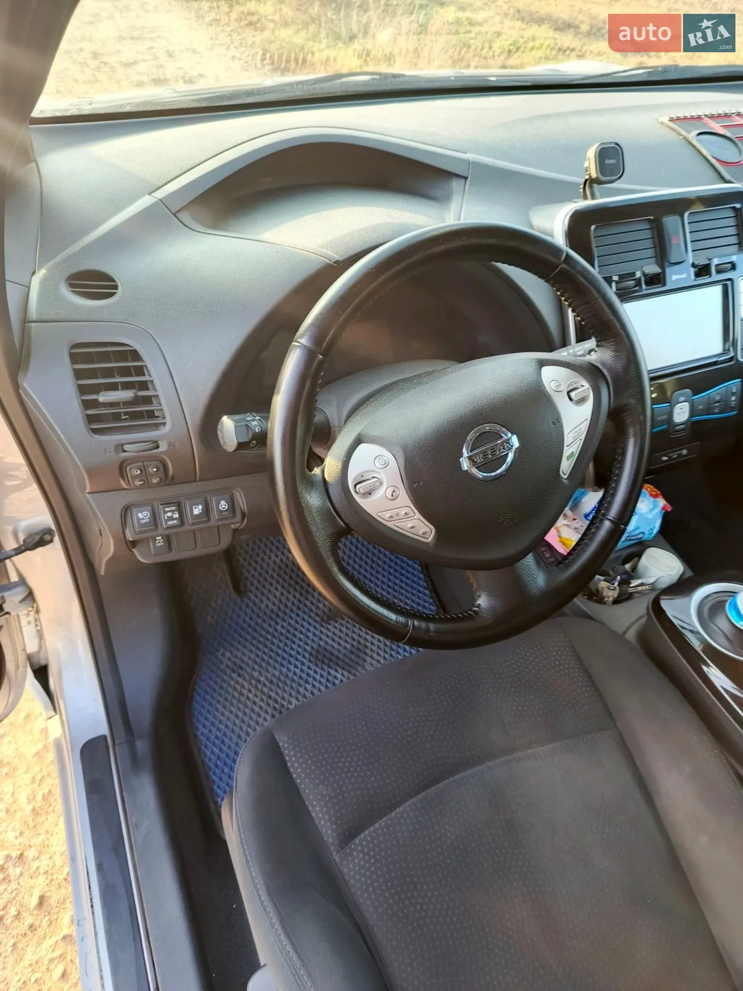 2013 Nissan Leaf - мініатюра 6