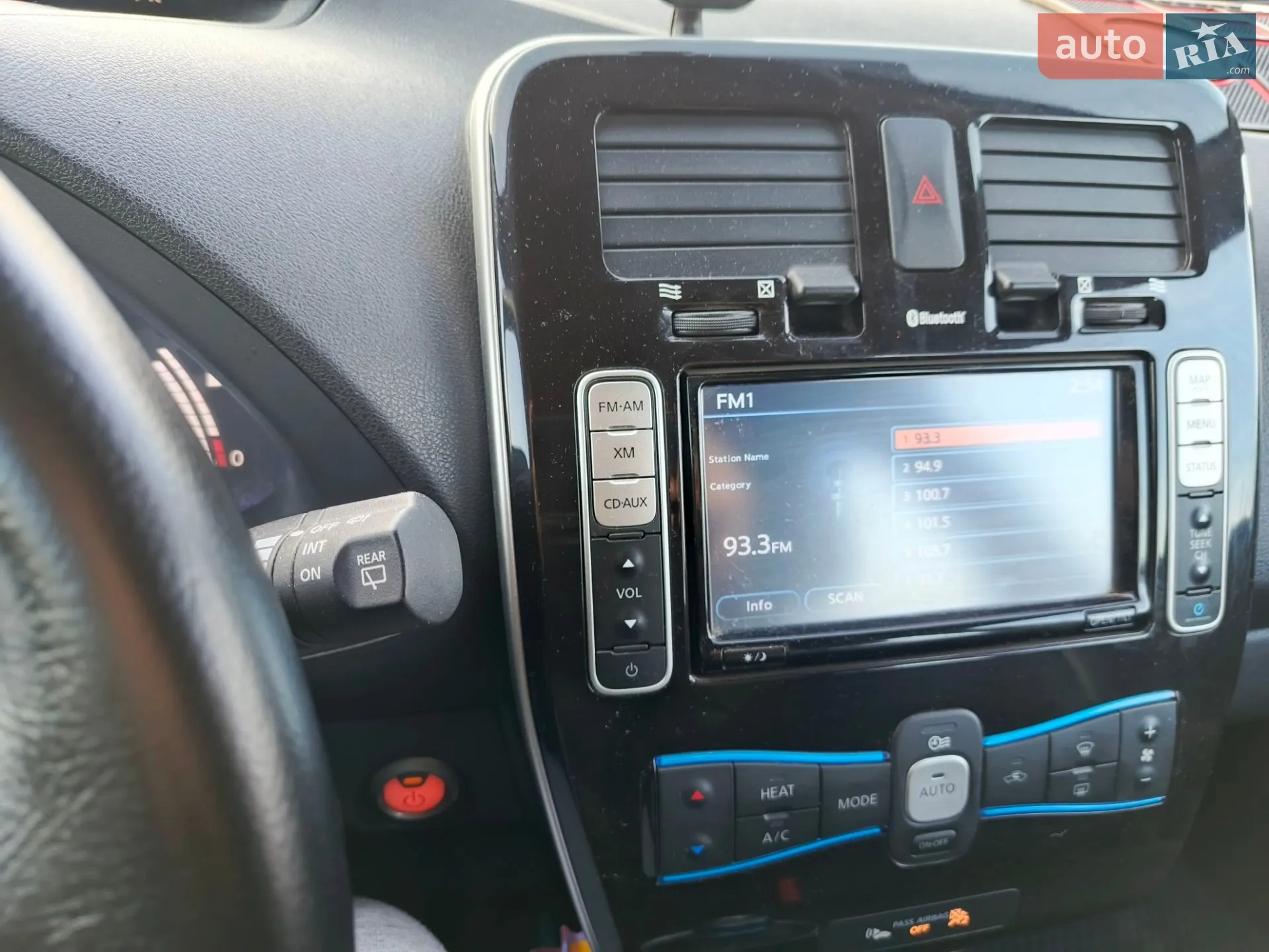 2013 Nissan Leaf - мініатюра 22