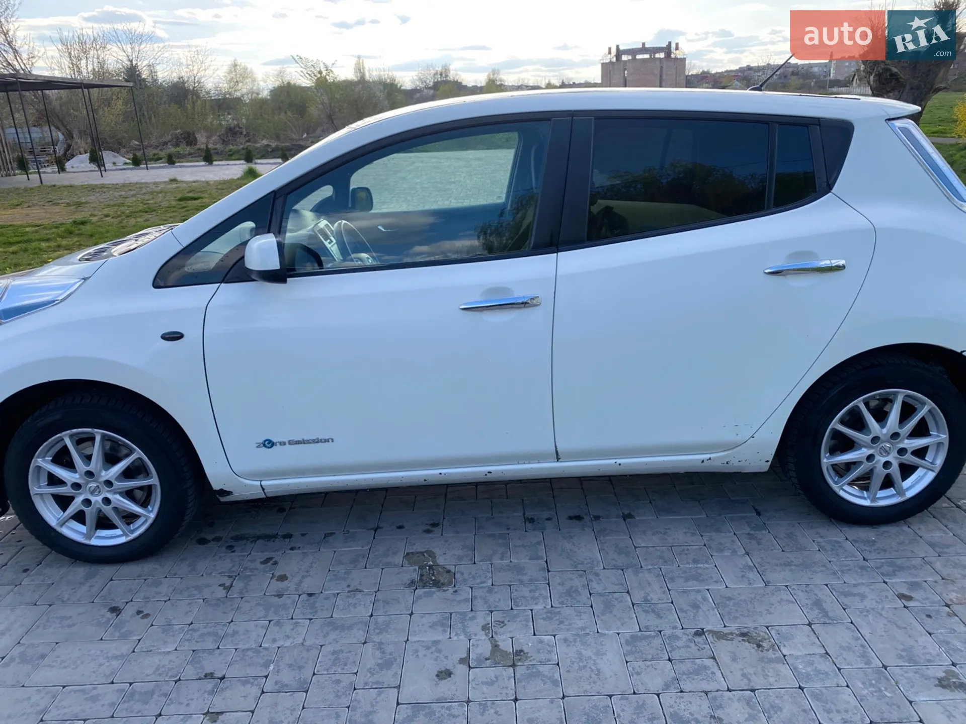2014 Nissan Leaf - мініатюра 4