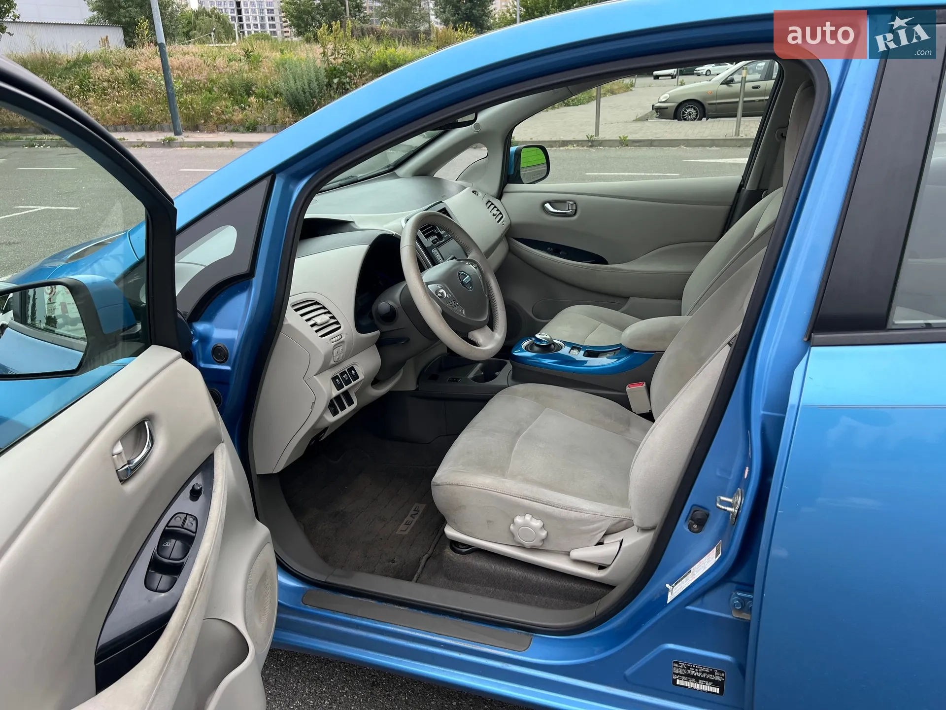 2012 Nissan Leaf - мініатюра 15
