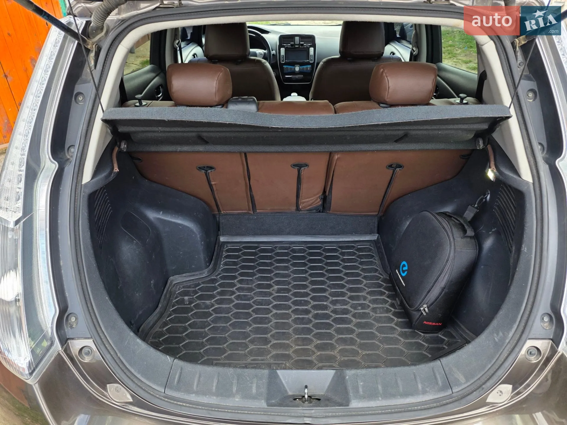 2016 Nissan Leaf - мініатюра 33