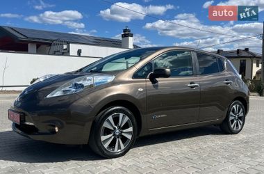 Хэтчбек Nissan Leaf 2016 в Ровно