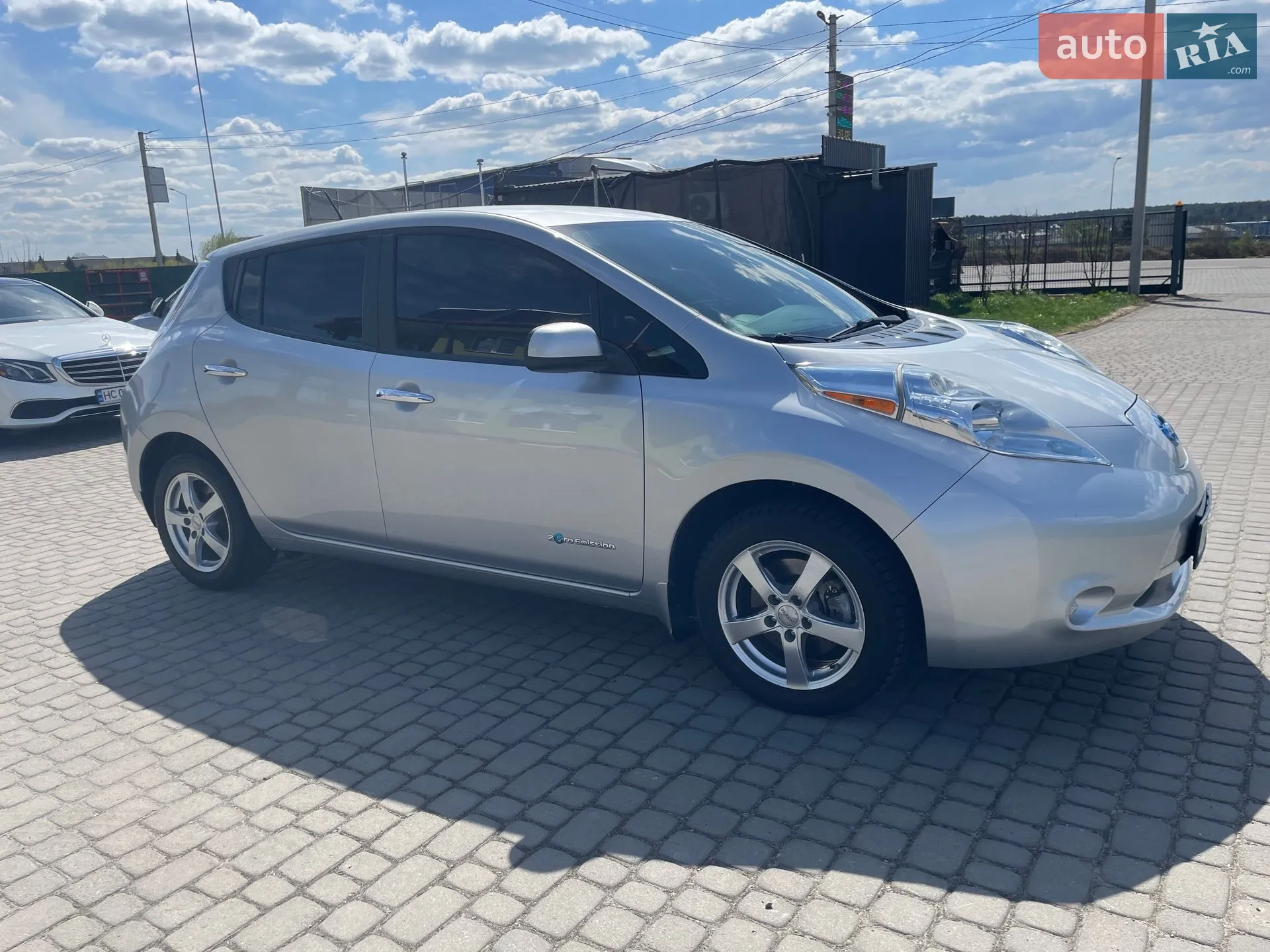 2014 Nissan Leaf - мініатюра 9