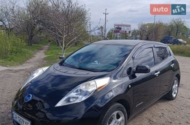 Хетчбек Nissan Leaf 2013 в Черкасах