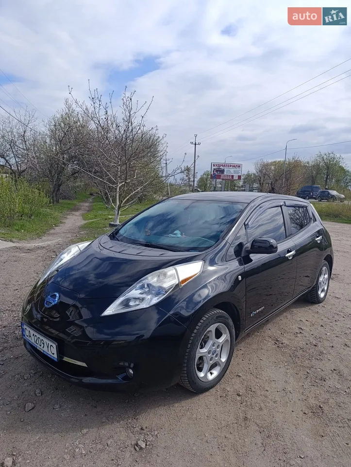 2014 Nissan Leaf - мініатюра 13