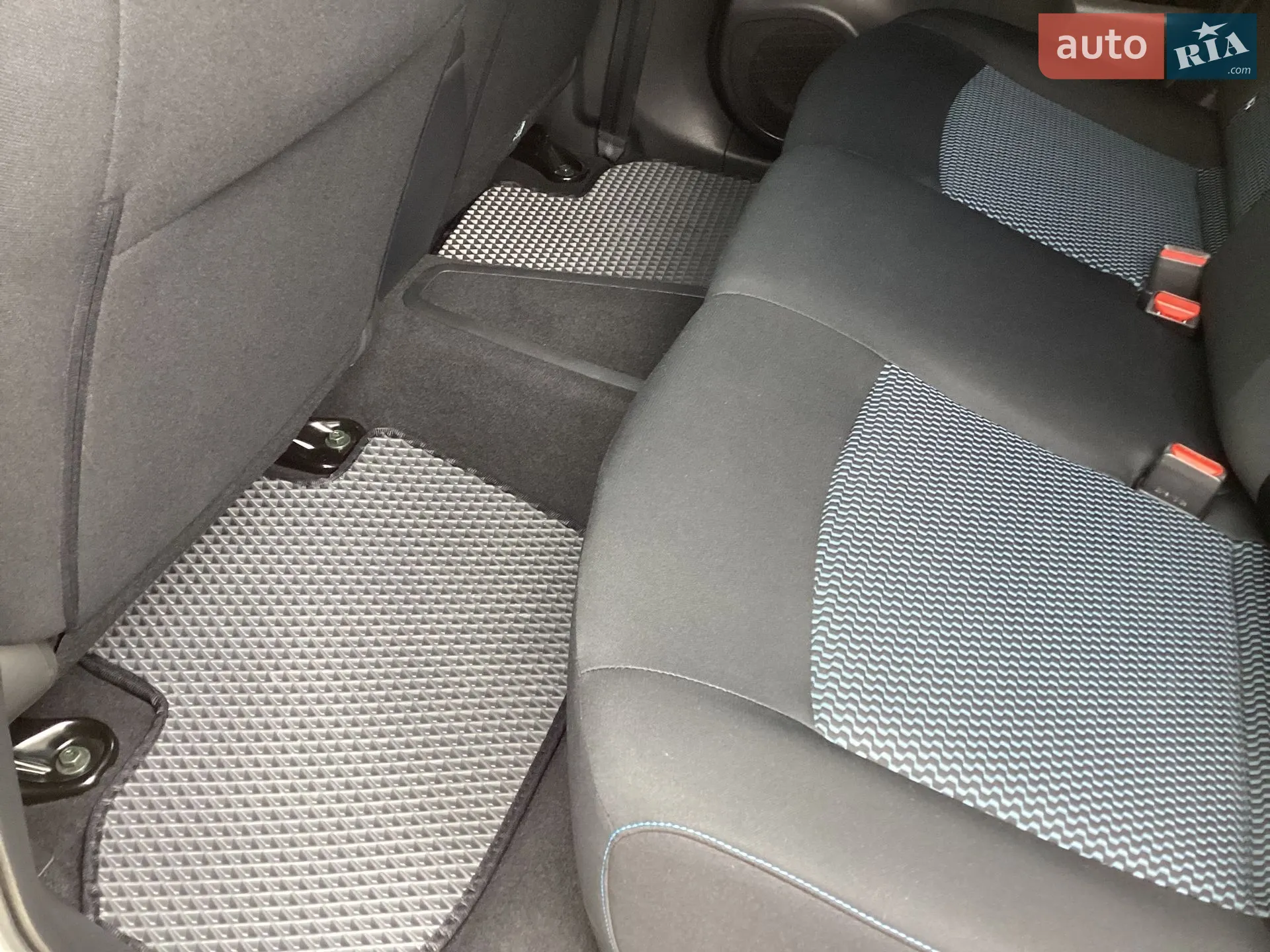 2019 Nissan Leaf - мініатюра 21