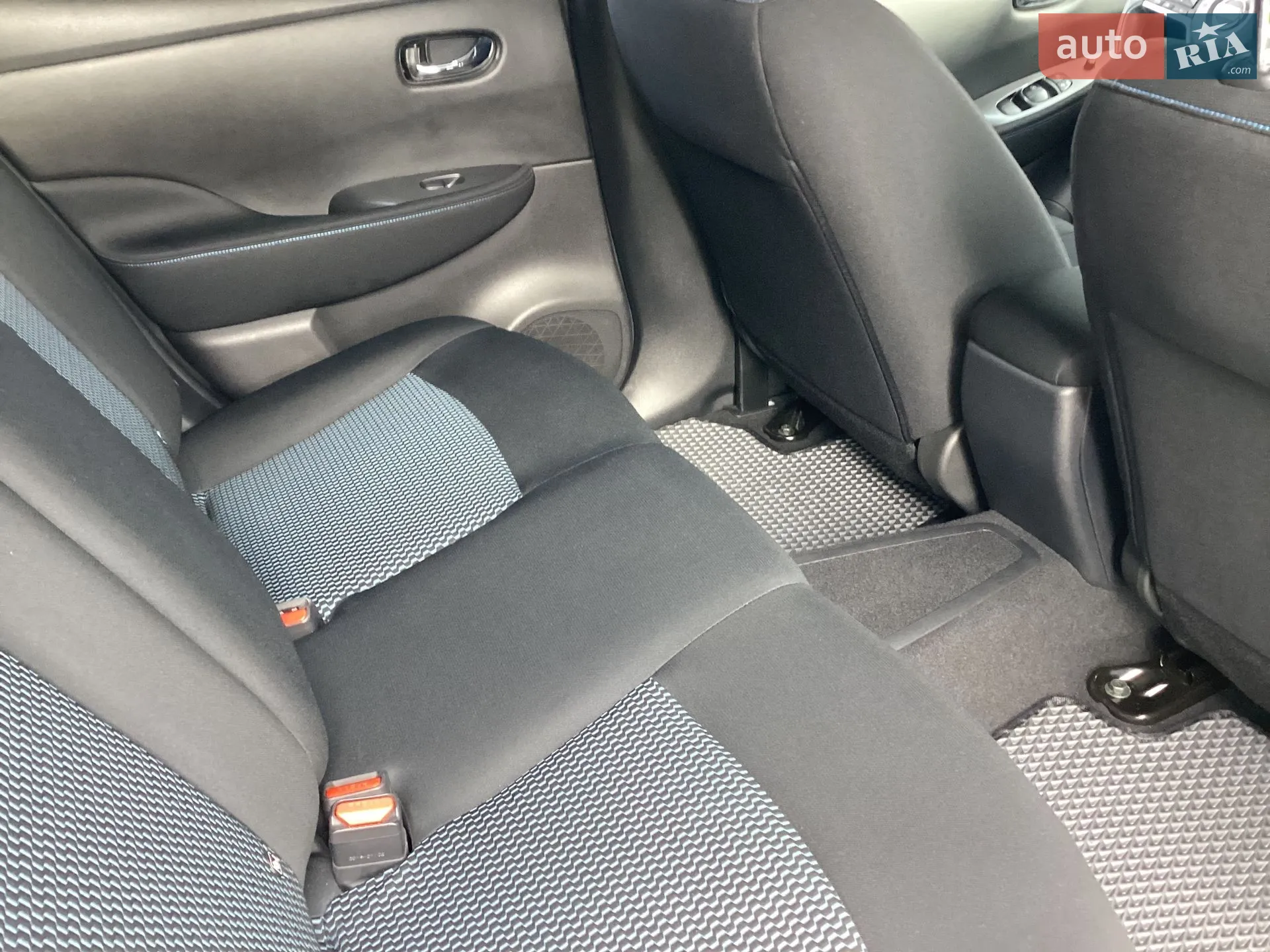 2019 Nissan Leaf - мініатюра 33