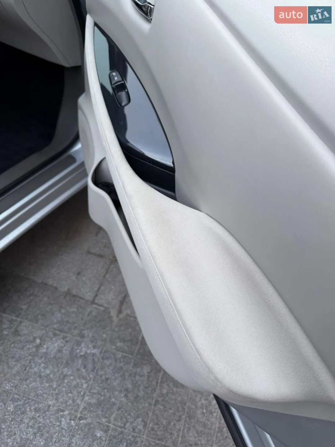 2012 Nissan Leaf - мініатюра 9