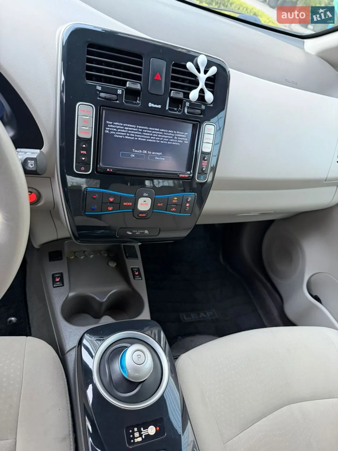 2012 Nissan Leaf - мініатюра 12