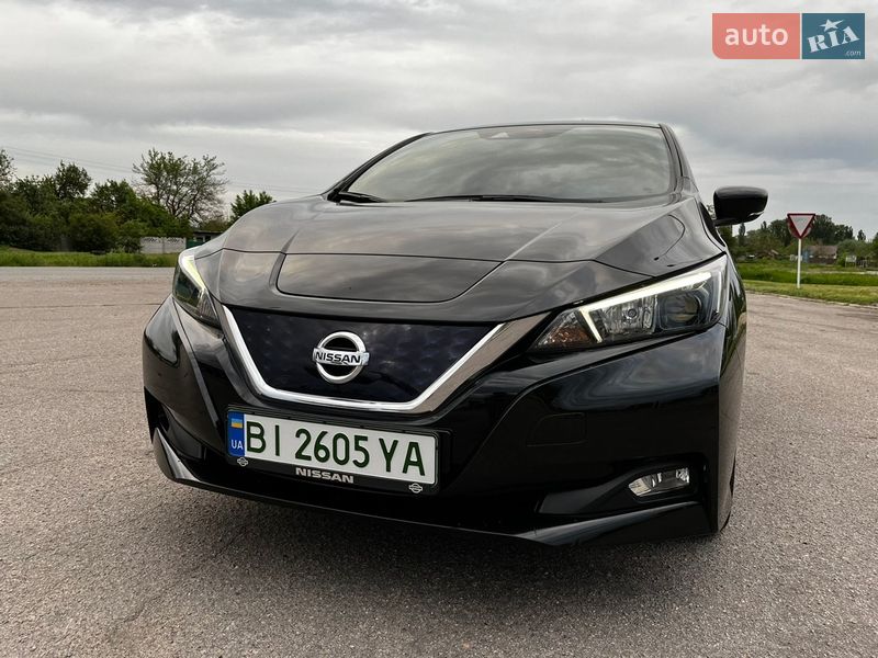 Хетчбек Nissan Leaf 2018 в Кобеляках