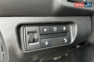 Хетчбек Nissan Leaf 2018 в Кобеляках