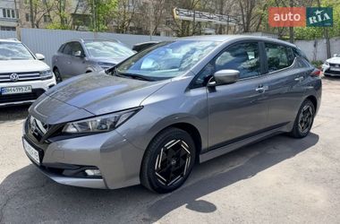 Хетчбек Nissan Leaf 2022 в Одесі