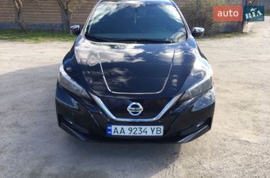 Хэтчбек Nissan Leaf 2019 в Фастове