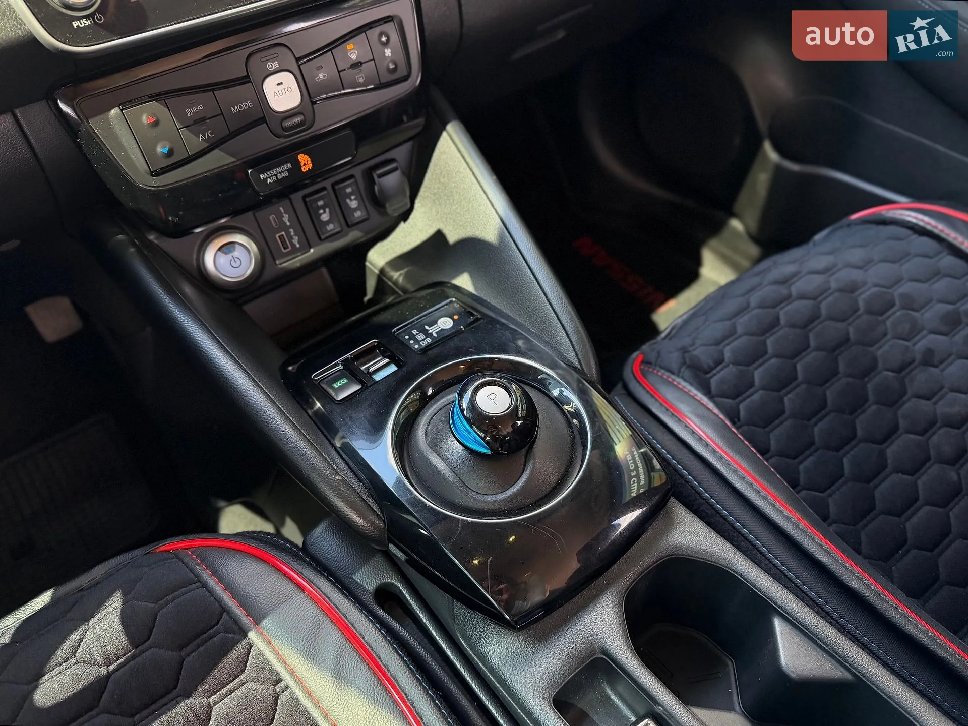 2022 Nissan Leaf - мініатюра 46