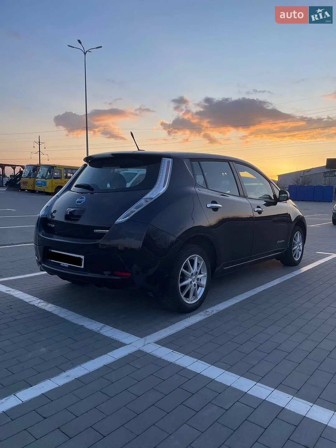 2014 Nissan Leaf - мініатюра 4