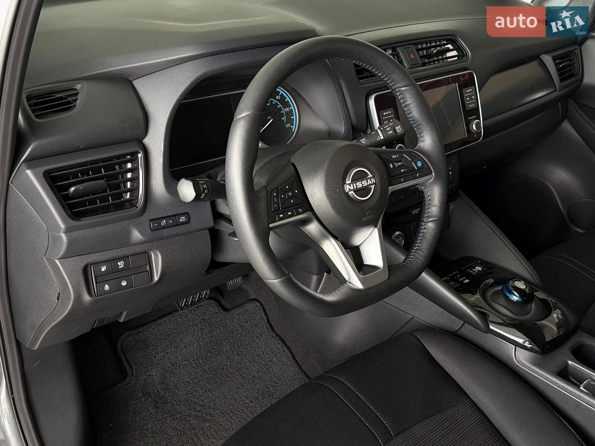 2025 Nissan Leaf - мініатюра 23