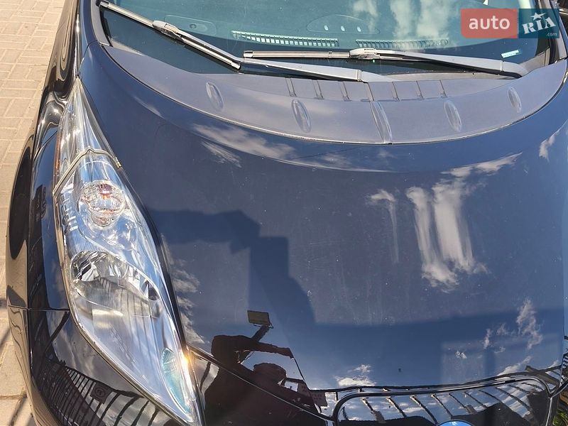 Nissan Leaf 2014