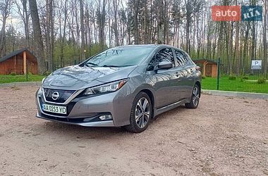 Хетчбек Nissan Leaf 2020 в Житомирі