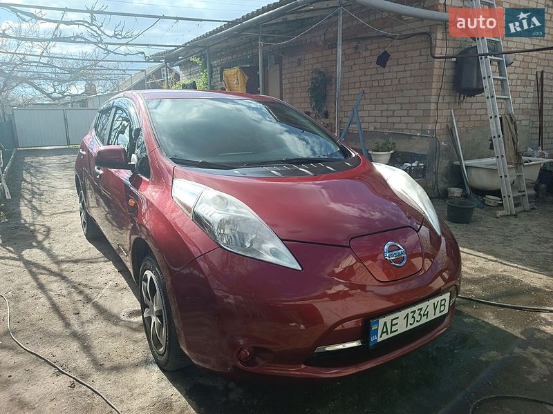 Nissan Leaf 2014