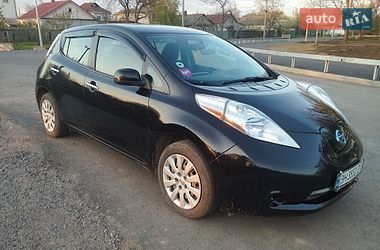 Хэтчбек Nissan Leaf 2016 в Одессе