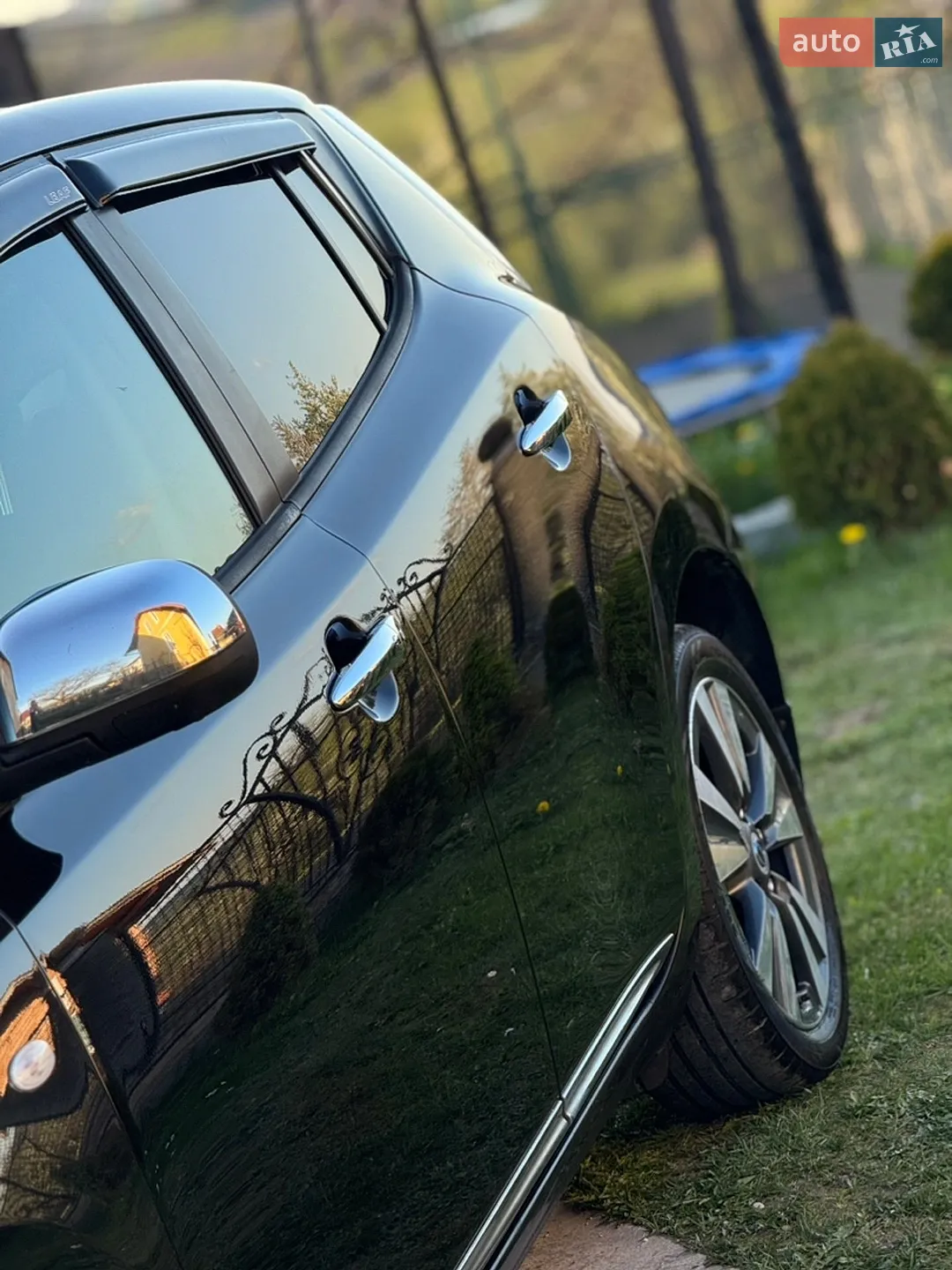 2013 Nissan Leaf - мініатюра 11