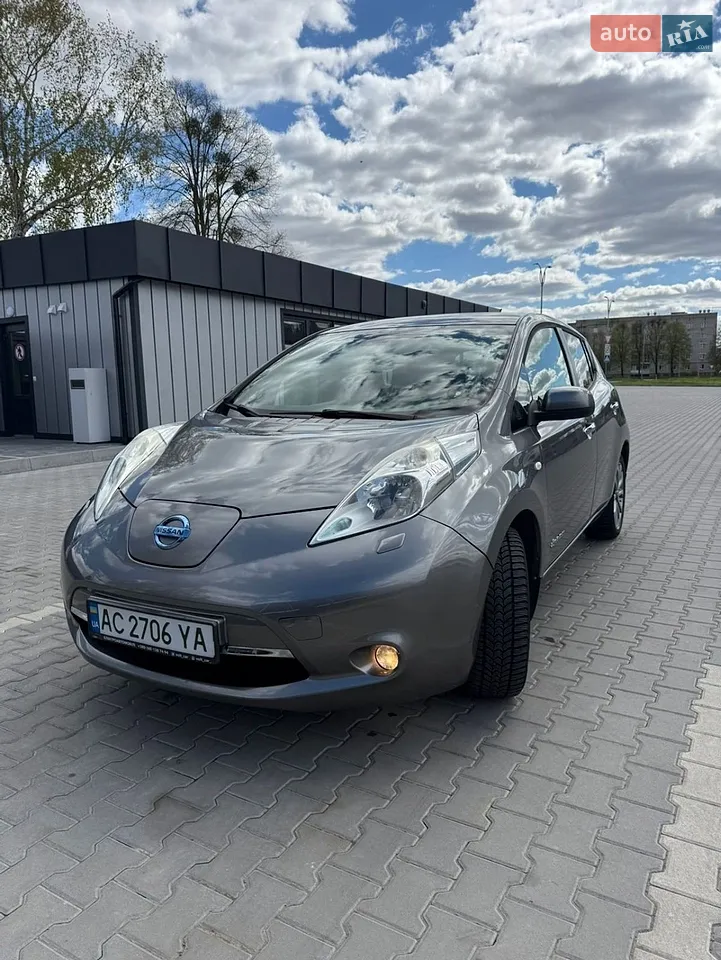 2015 Nissan Leaf - мініатюра 25
