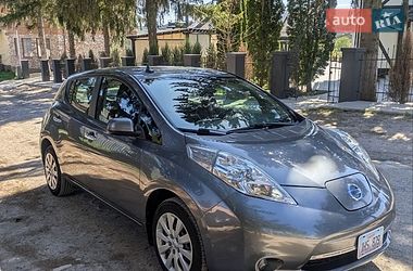 Хетчбек Nissan Leaf 2015 в Бережанах