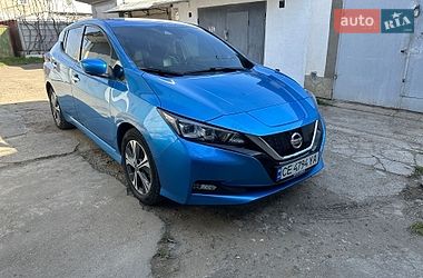 Хетчбек Nissan Leaf 2020 в Чернівцях