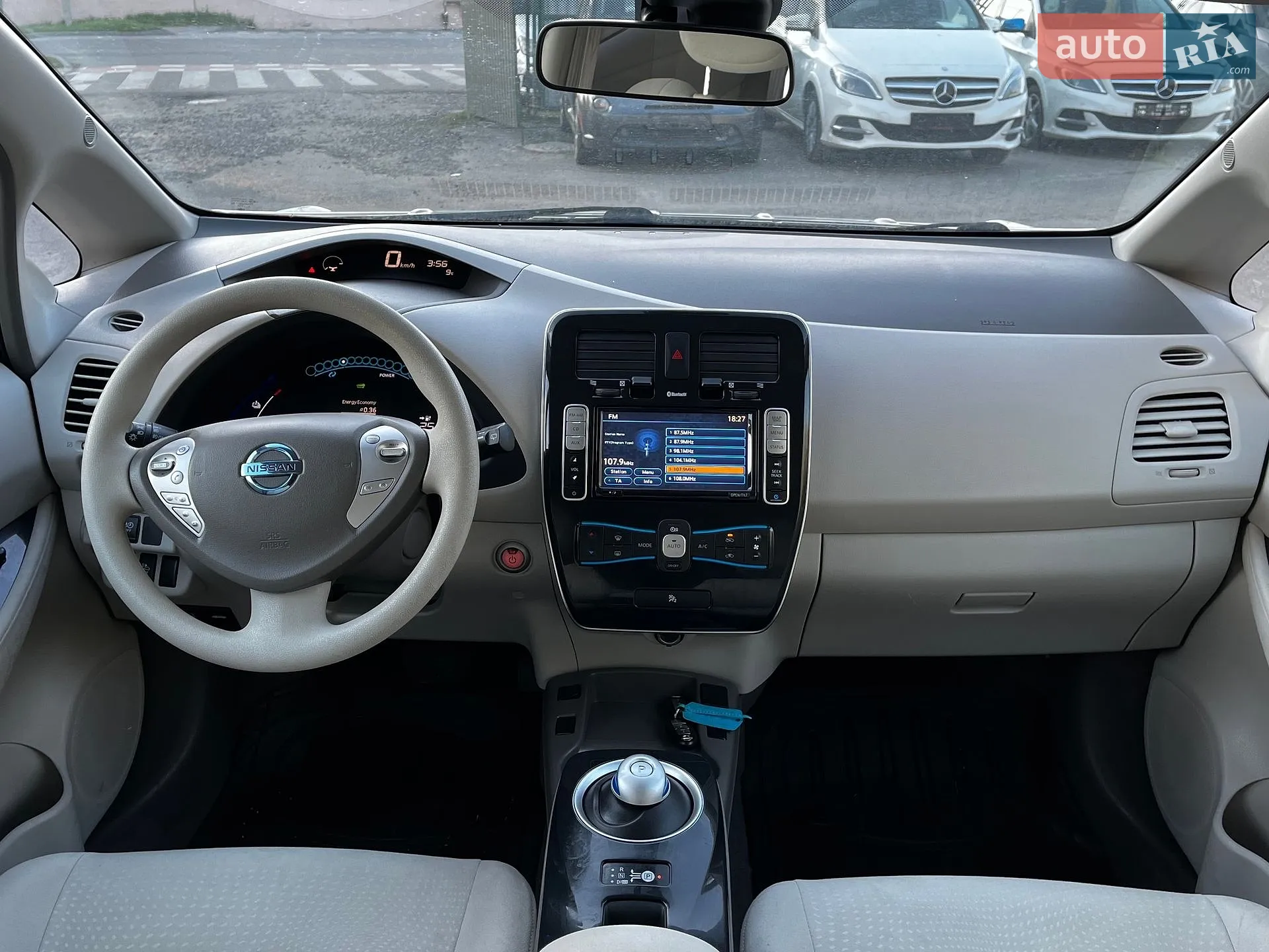 2012 Nissan Leaf - мініатюра 26