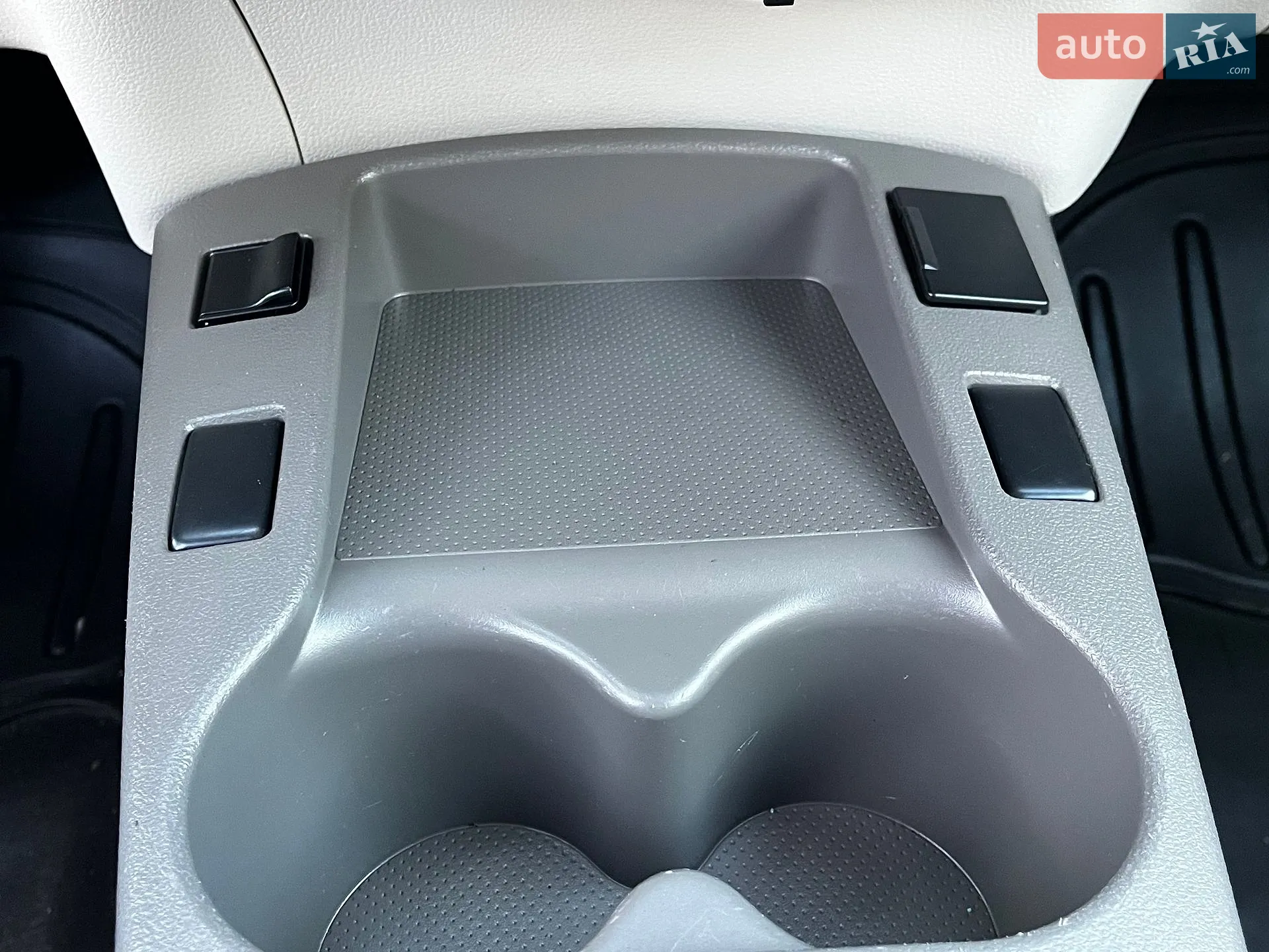 2012 Nissan Leaf - мініатюра 28